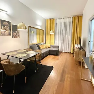 Cozy Apartment