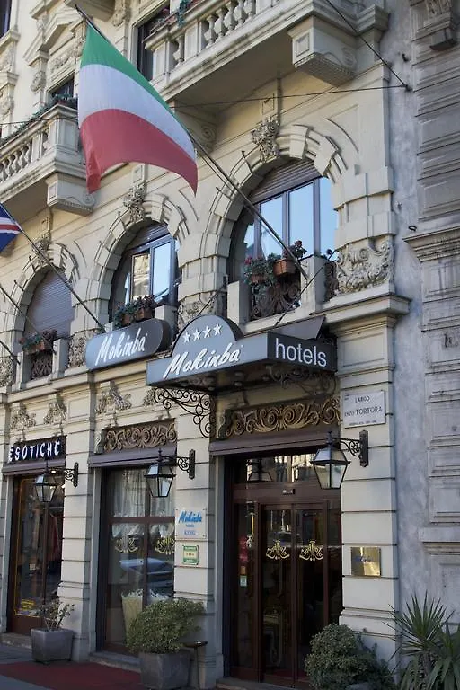 Mokinba Hotels King Mediolan 4*,