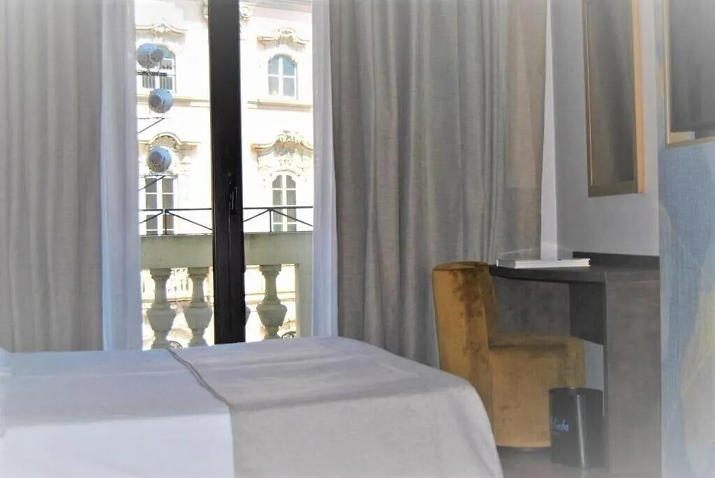 Mokinba Hotels King Milánó