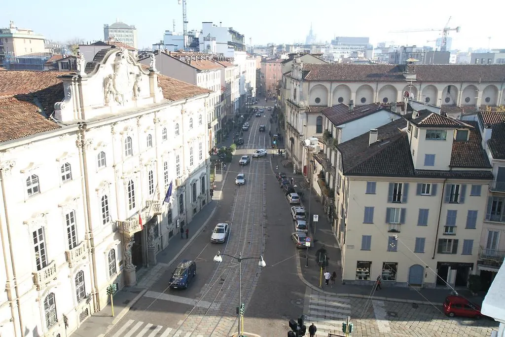 ****  Mokinba Hotels King Milánó Olaszország