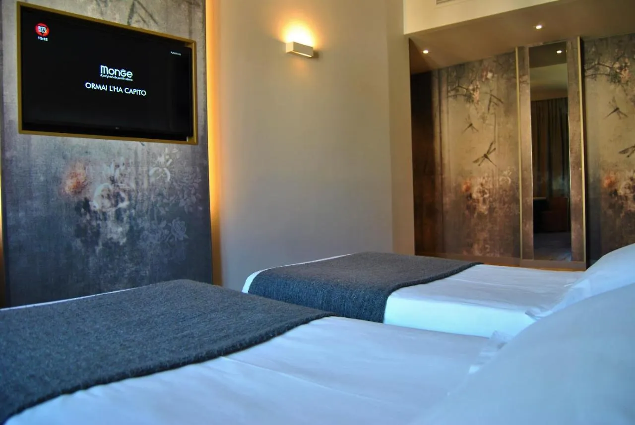 Mokinba Hotels King Milánó