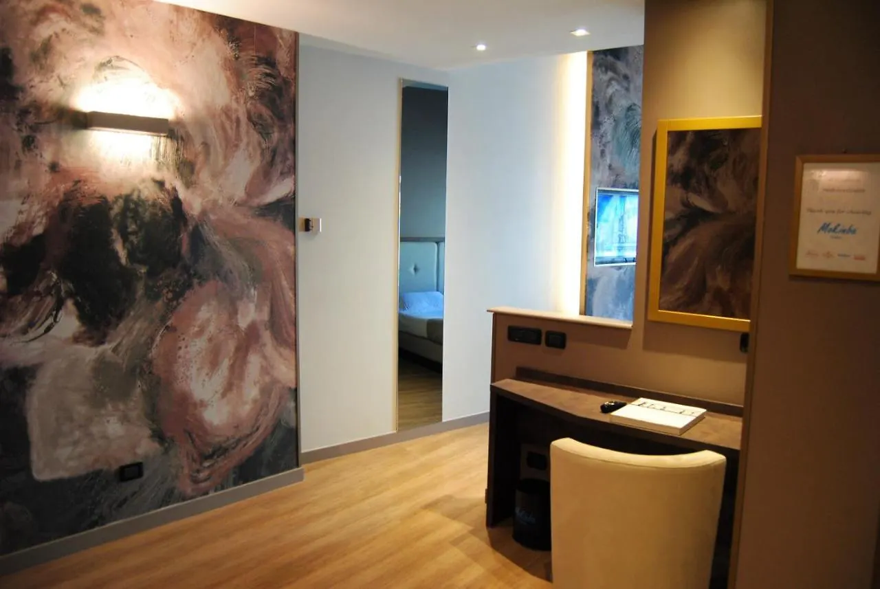 Mokinba Hotels King Milánó